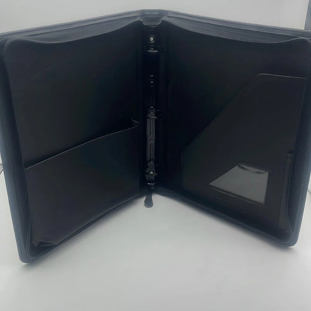 Franklin Covey Zip Binder Planner Portfolio Business School Office Black